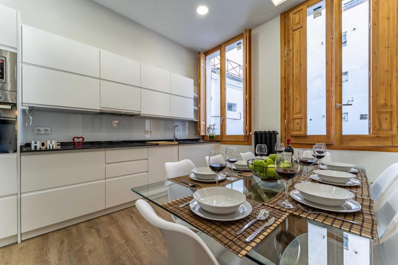 Exclusive Luxury Apartment In Central Madrid Bagian luar foto