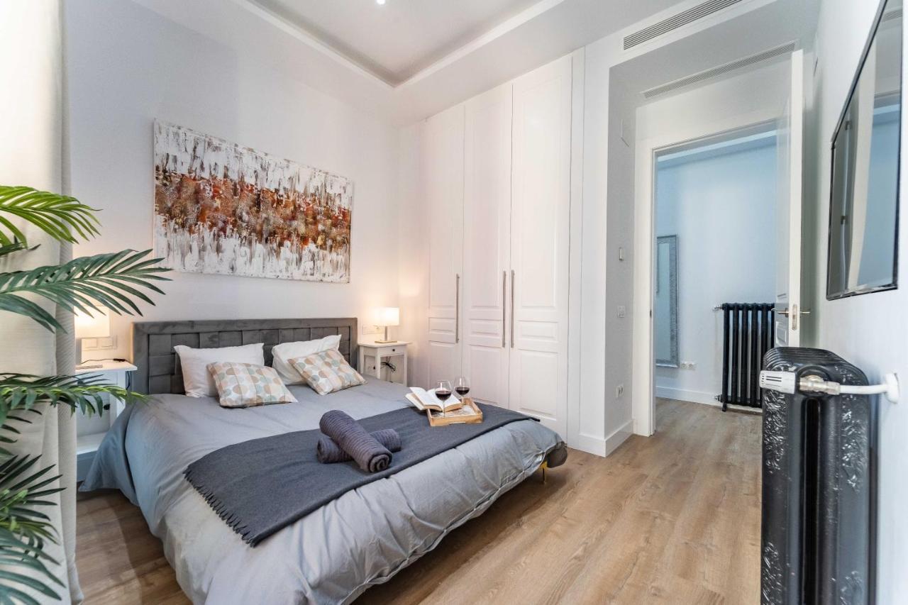 Exclusive Luxury Apartment In Central Madrid Bagian luar foto